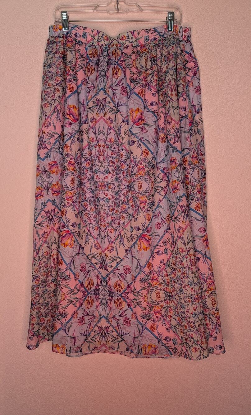 Steve Madden NWT Floral Maxi Skirt L Romantic Ruched Coquette Soft Boho Festival